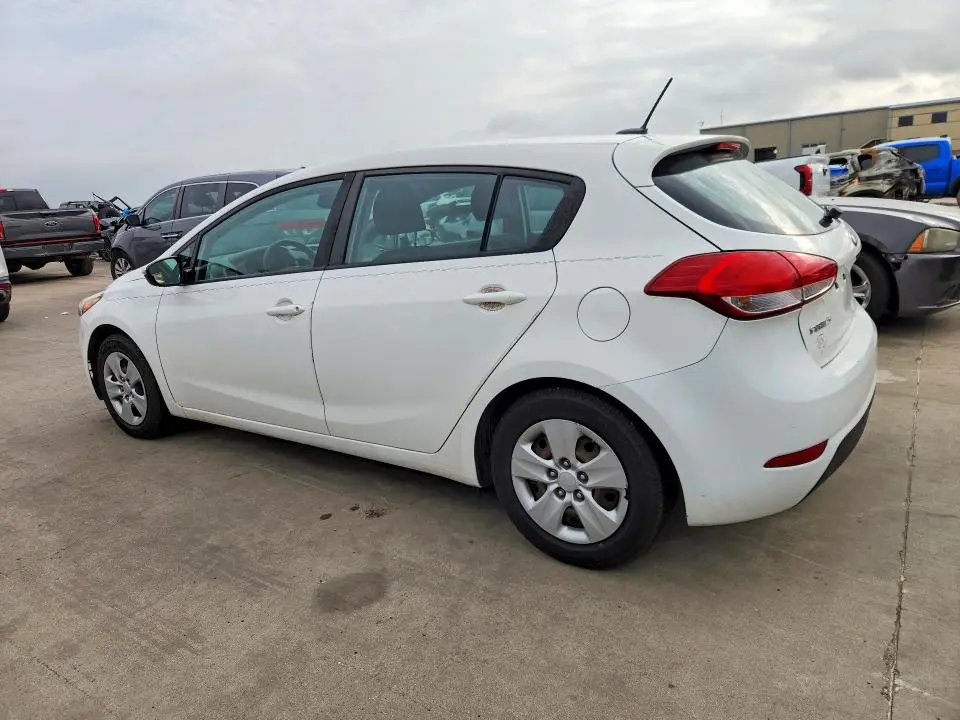 2017 KIA FORTE LX  