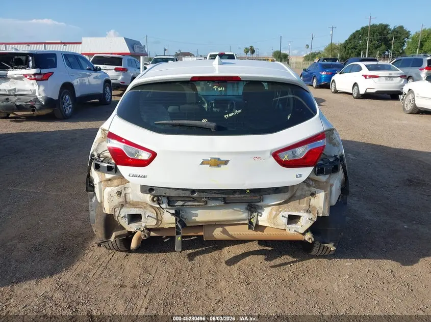 2018 CHEVROLET CRUZE LT AUTO