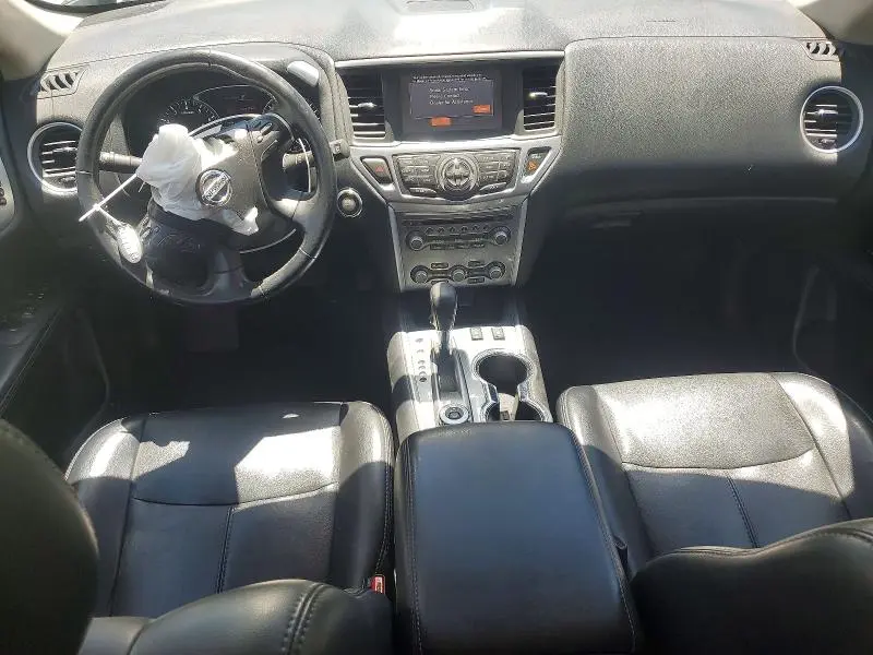 2019 NISSAN PATHFINDER SL  