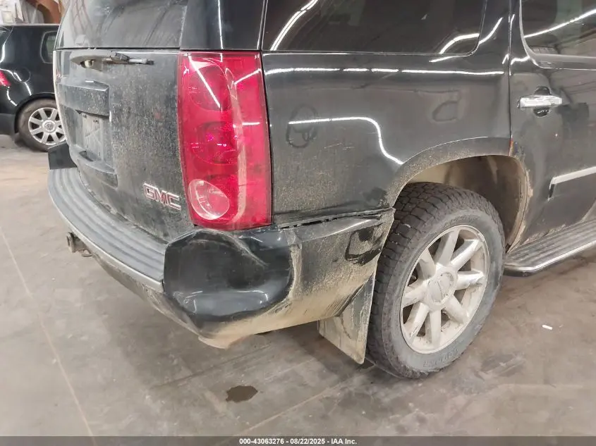 2011 GMC YUKON DENALI