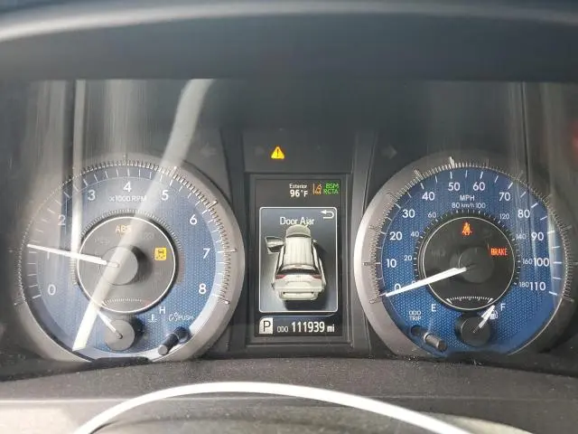2018 TOYOTA SIENNA XLE  