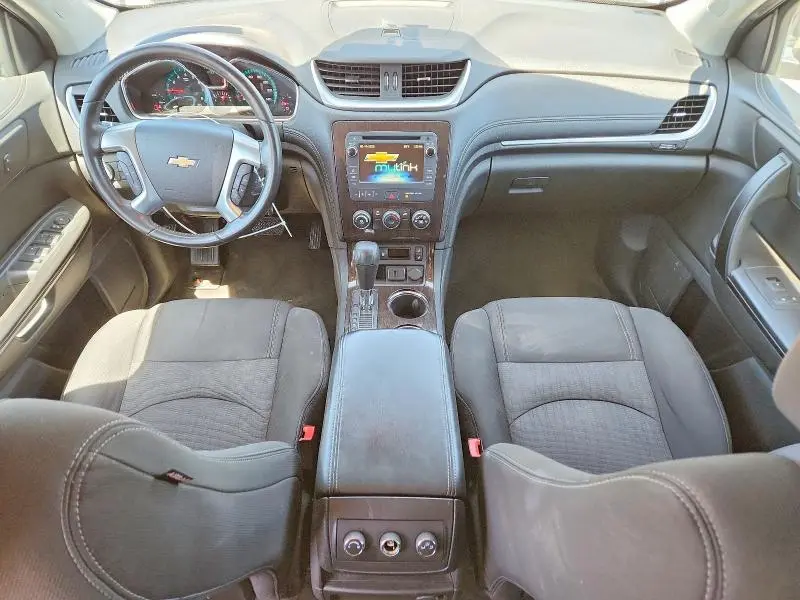 2015 CHEVROLET TRAVERSE LT  