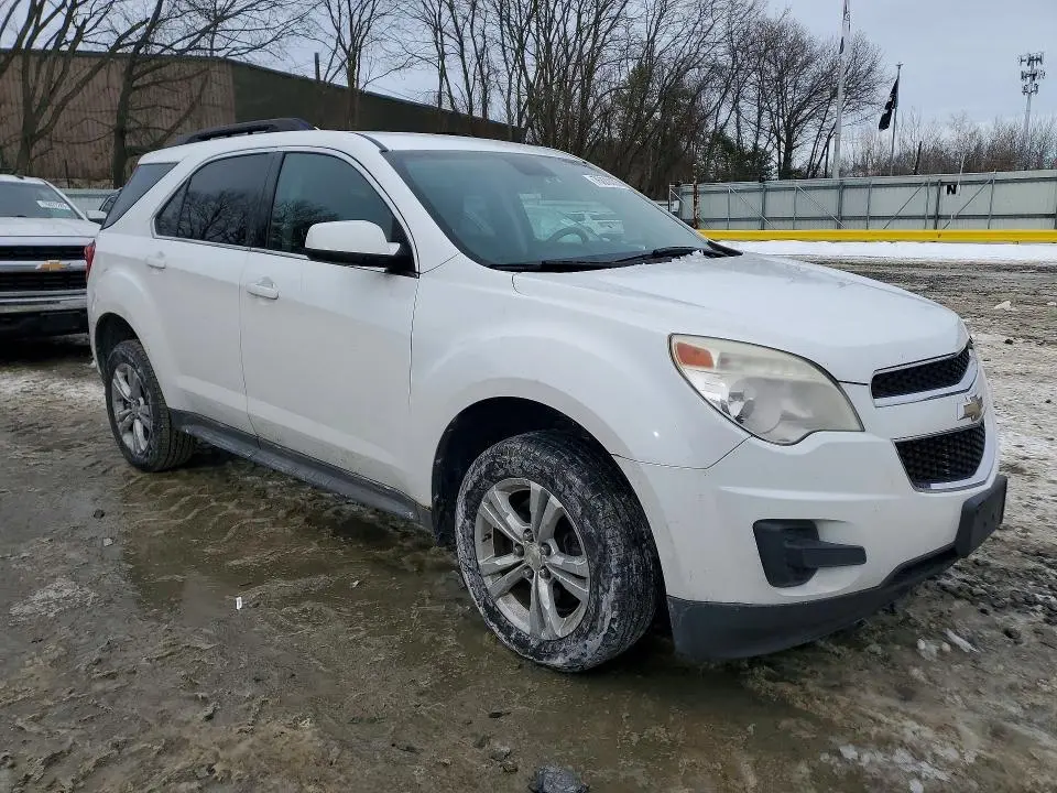2013 CHEVROLET EQUINOX LT  