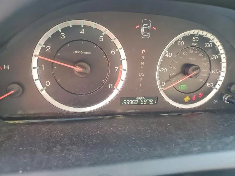 2011 HONDA ACCORD SE  