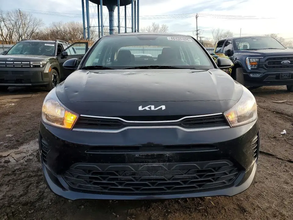 2023 KIA RIO LX  