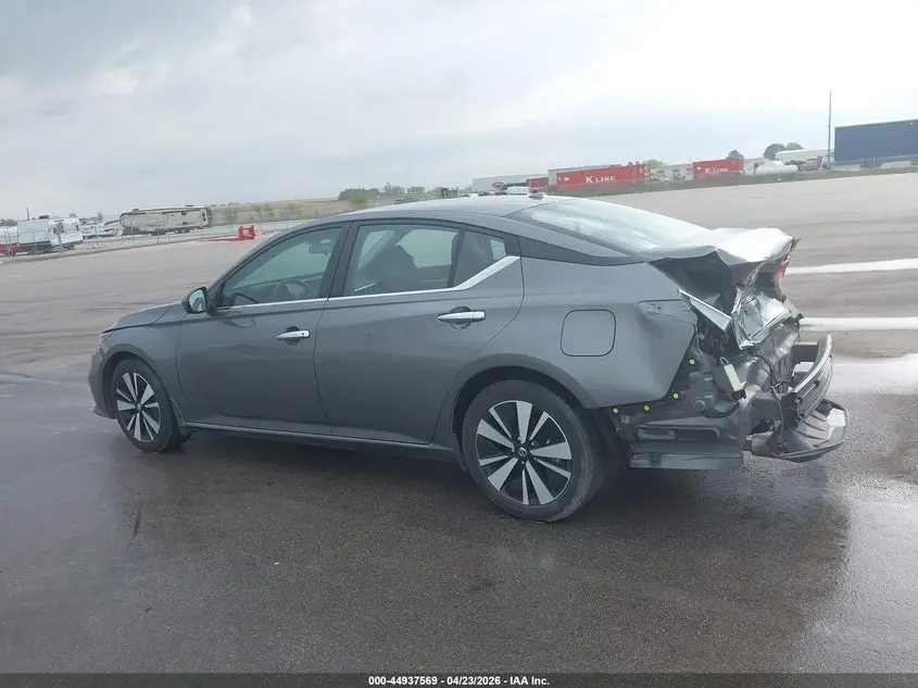 2021 NISSAN ALTIMA SV FWD