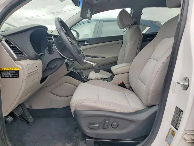 2017 HYUNDAI TUCSON SPORT  