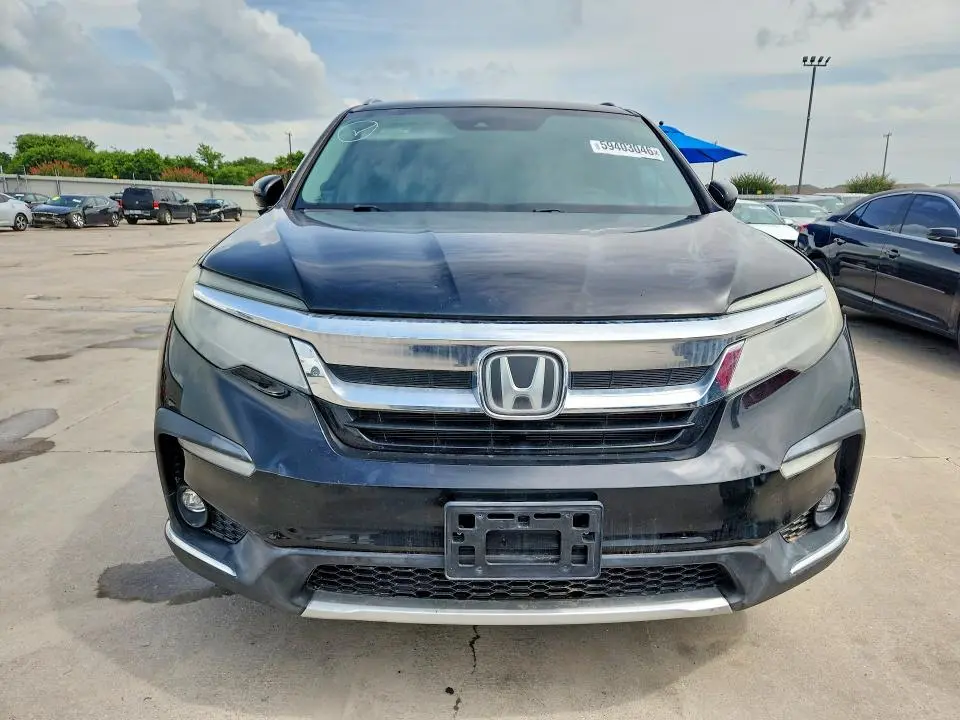 2019 HONDA PILOT TOURING  