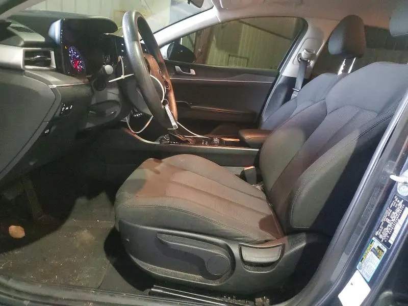 2021 KIA K5 LXS  