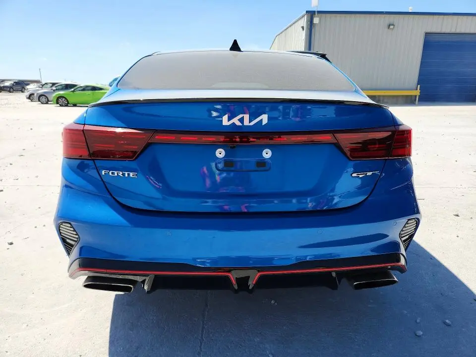 2022 KIA FORTE GT  
