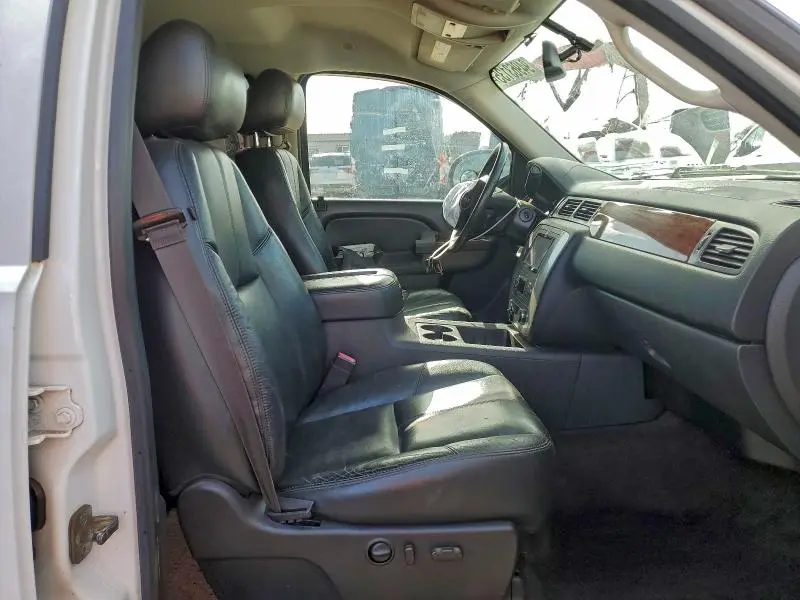 2013 GMC SIERRA C1500 SLT  