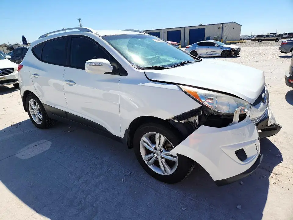2013 HYUNDAI TUCSON GLS  