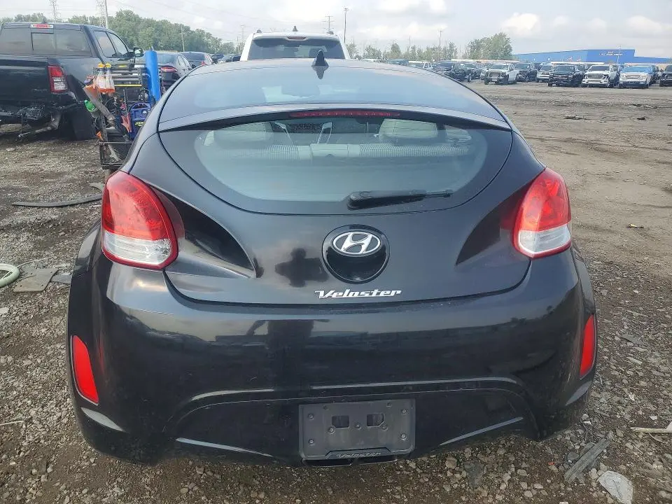 2012 HYUNDAI VELOSTER BASE  