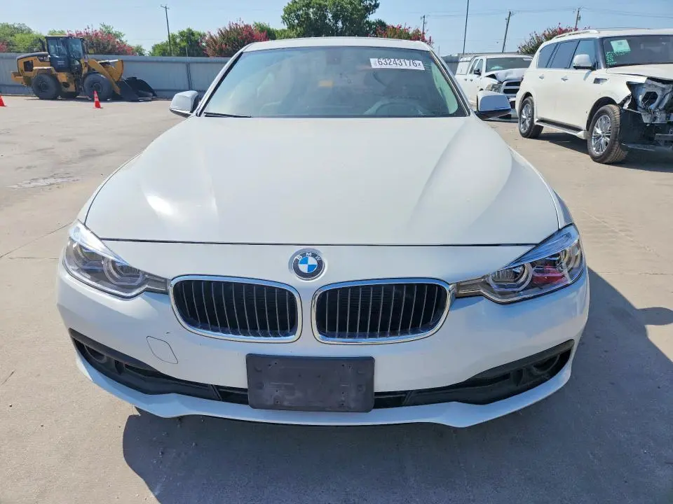 2018 BMW 320 I  