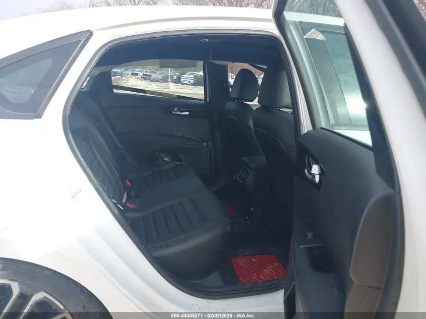2023 KIA FORTE GT