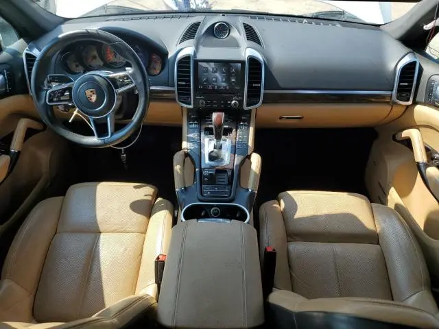 2018 PORSCHE CAYENNE   