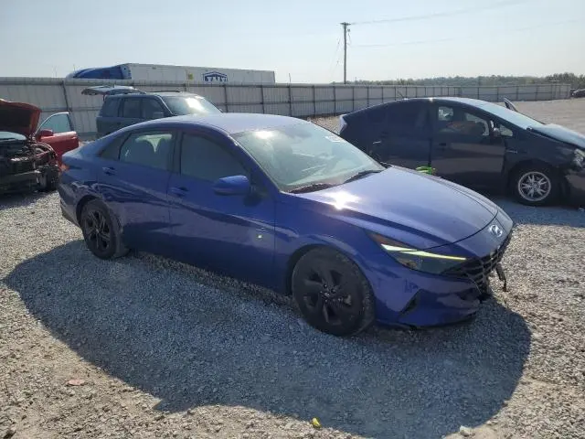 2021 HYUNDAI ELANTRA SEL  