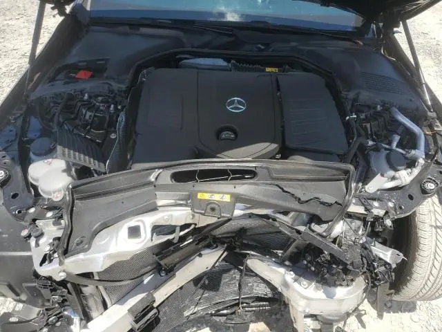 2024 MERCEDES-BENZ C 300  