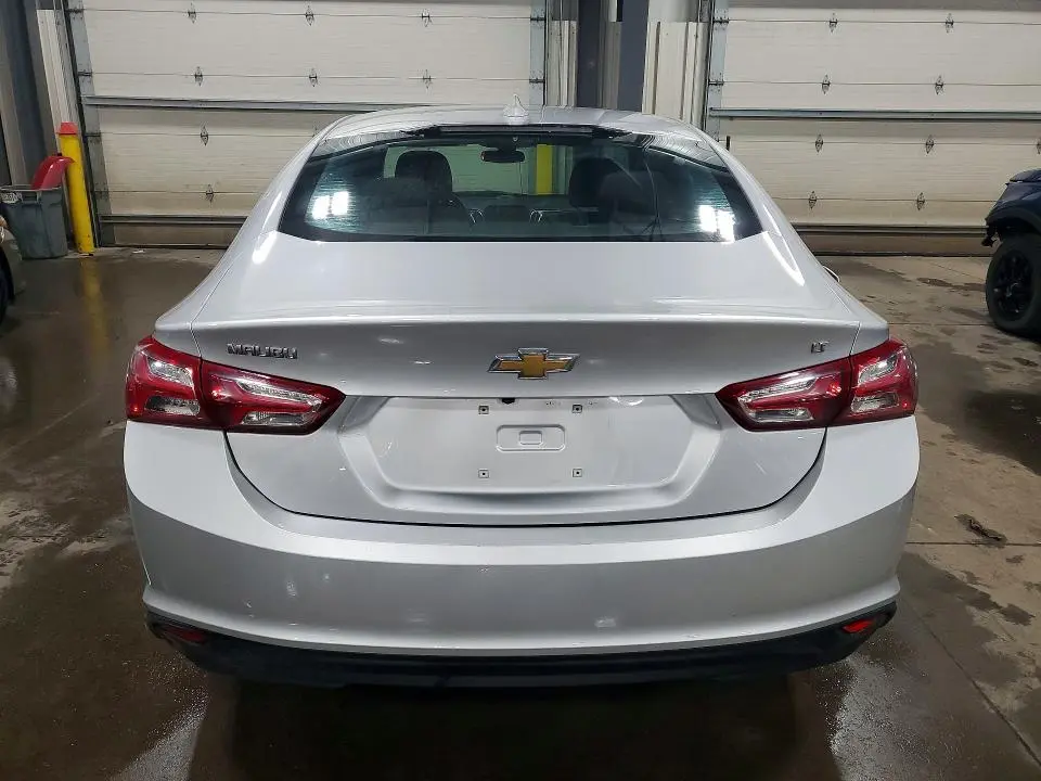 2021 CHEVROLET MALIBU LT  