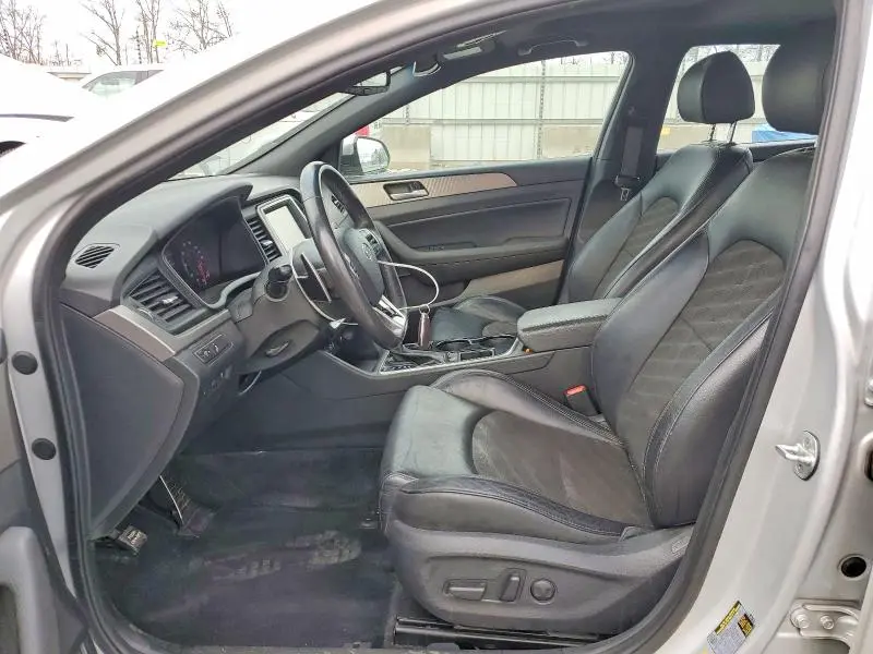 2018 HYUNDAI SONATA SPORT  