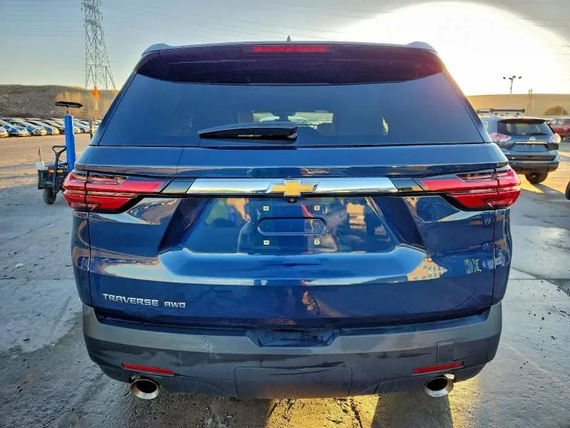 2023 CHEVROLET TRAVERSE LS  