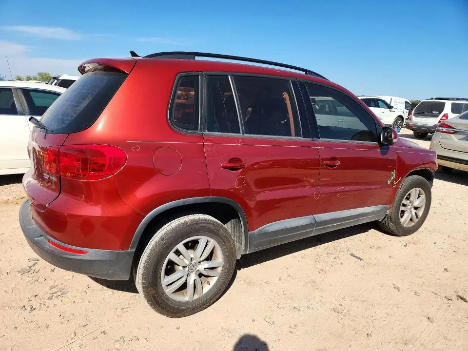 2015 VOLKSWAGEN TIGUAN S  