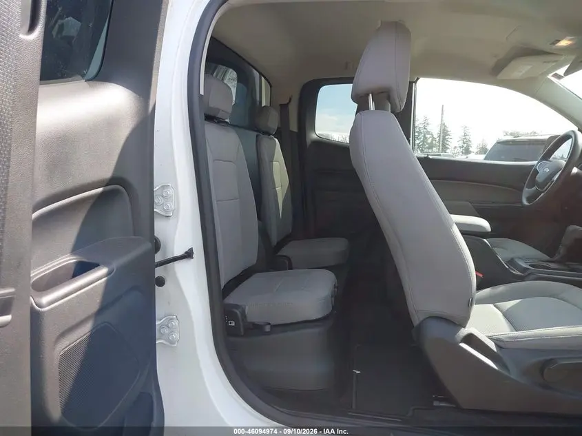 2017 CHEVROLET COLORADO WT