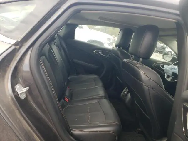 2015 CHRYSLER 200 C  