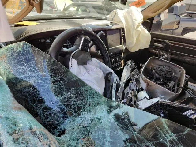 2020 RAM 2500 LARAMIE  