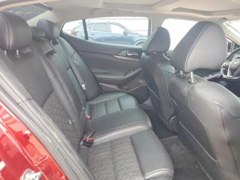2017 NISSAN MAXIMA PLATINUM  