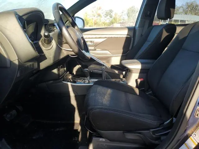 2018 MITSUBISHI OUTLANDER SE