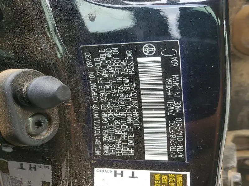 2021 TOYOTA PRIUS LE  