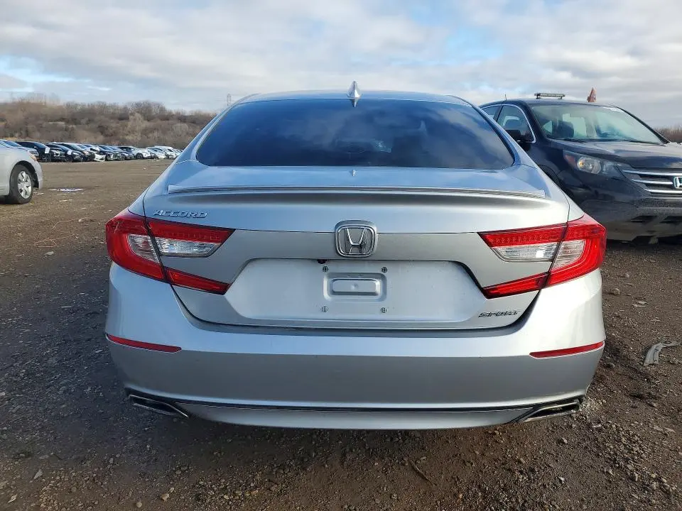 2019 HONDA ACCORD SPORT  