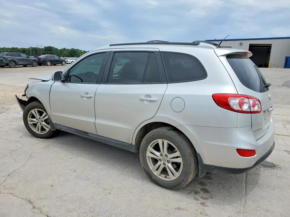 2012 HYUNDAI SANTA FE SE  