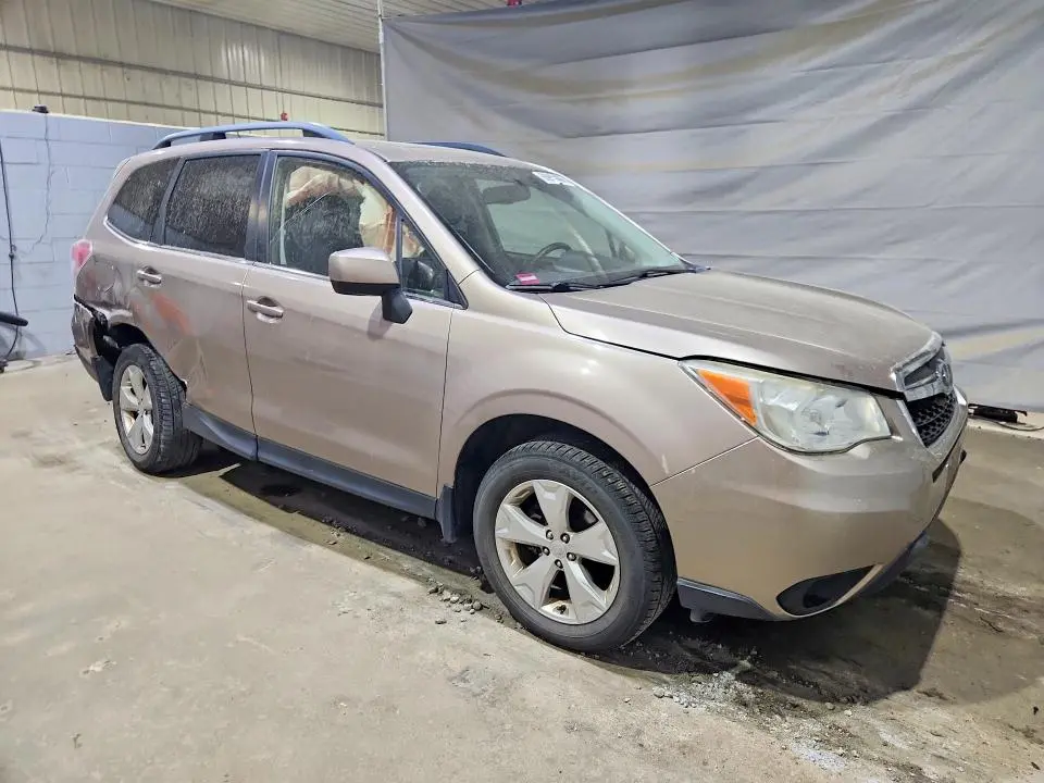 2014 SUBARU FORESTER   