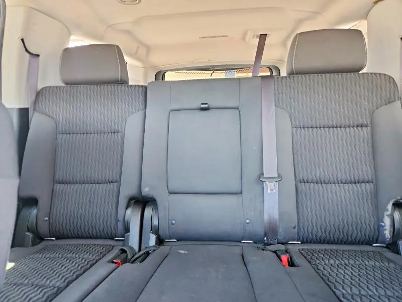 2015 CHEVROLET SUBURBAN C1500 LS  