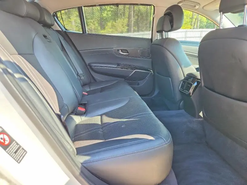 2015 KIA K900 PREMIUM  