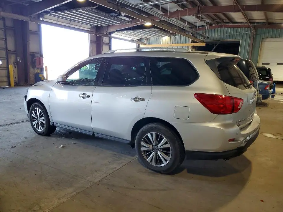 2018 NISSAN PATHFINDER SV  