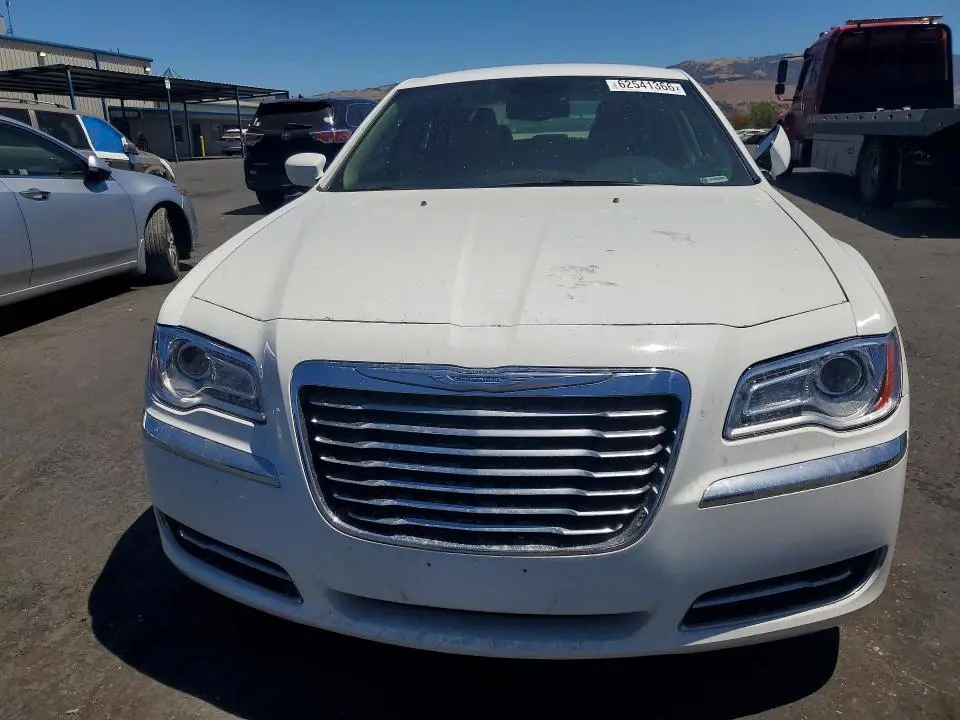2014 CHRYSLER 300   