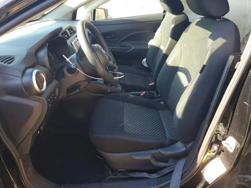 2024 NISSAN VERSA S  