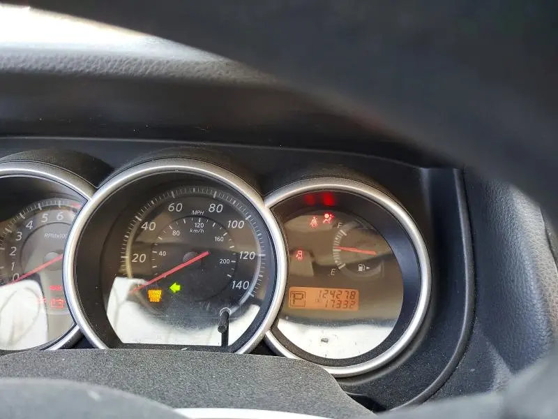 2010 NISSAN VERSA 1.6 BASE  