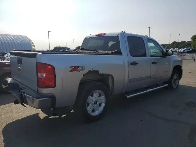 2011 CHEVROLET SILVERADO K1500 LT  