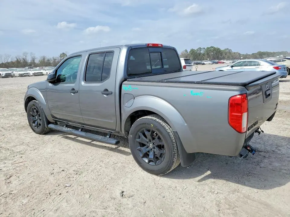 2018 NISSAN FRONTIER SV  