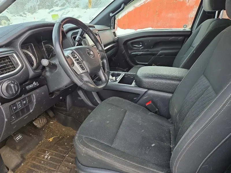 2019 NISSAN TITAN SV  