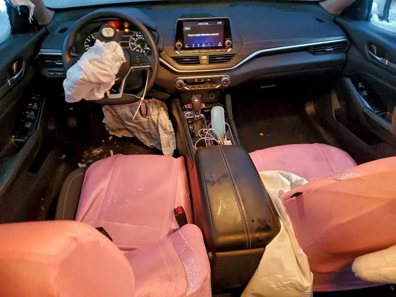 2023 NISSAN ALTIMA SV  