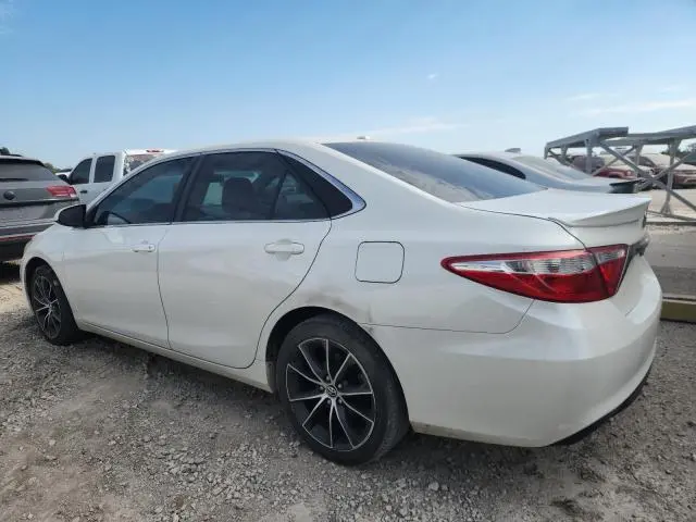 2015 TOYOTA CAMRY LE