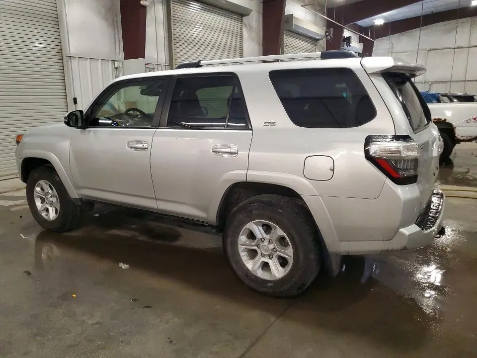 2020 TOYOTA 4RUNNER SR5 PREMIUM  