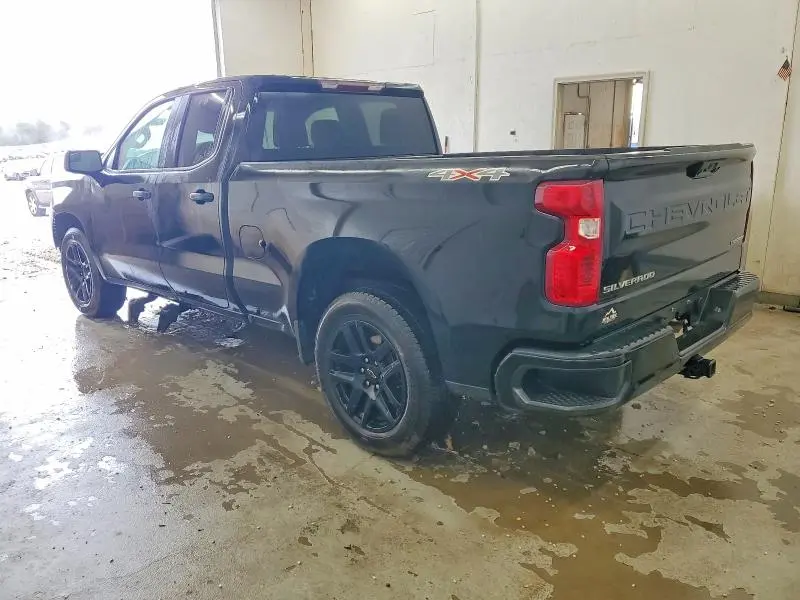 2024 CHEVROLET SILVERADO K1500 CUSTOM  