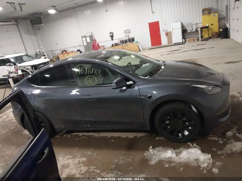 2023 TESLA MODEL Y AWD/LONG RANGE DUAL MOTOR ALL-WHEEL DRIVE