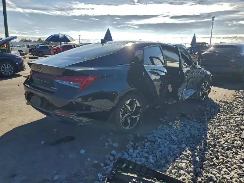 2023 HYUNDAI ELANTRA LIMITED  